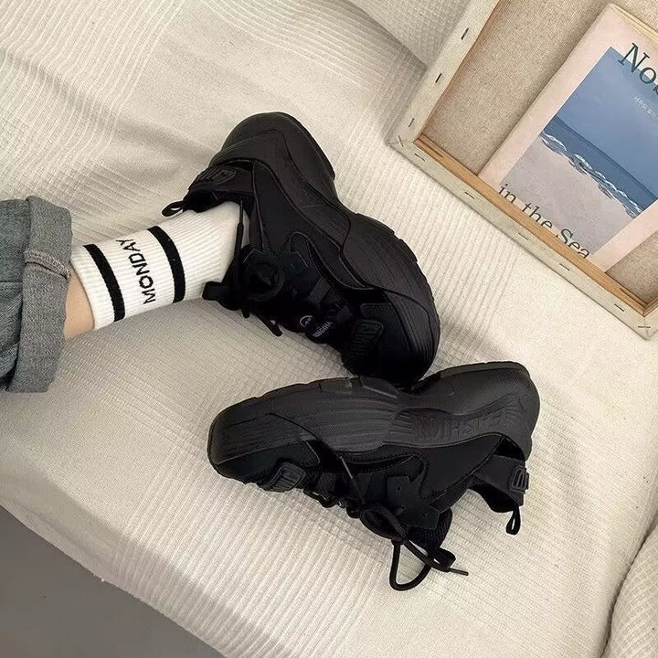 Damen Sportliche Sneakers mit strapazierfähigem Obermaterial und rutschfester Sohle Drune