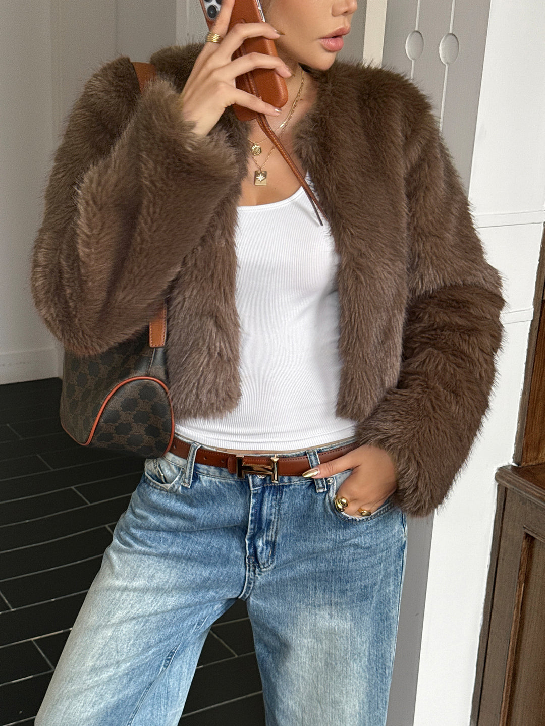 Damen nan kurzes Faux‑Fur Jacke mit voluminösen Ärmeln, offenem Schnitt und kuscheliger Innenfutter Drune