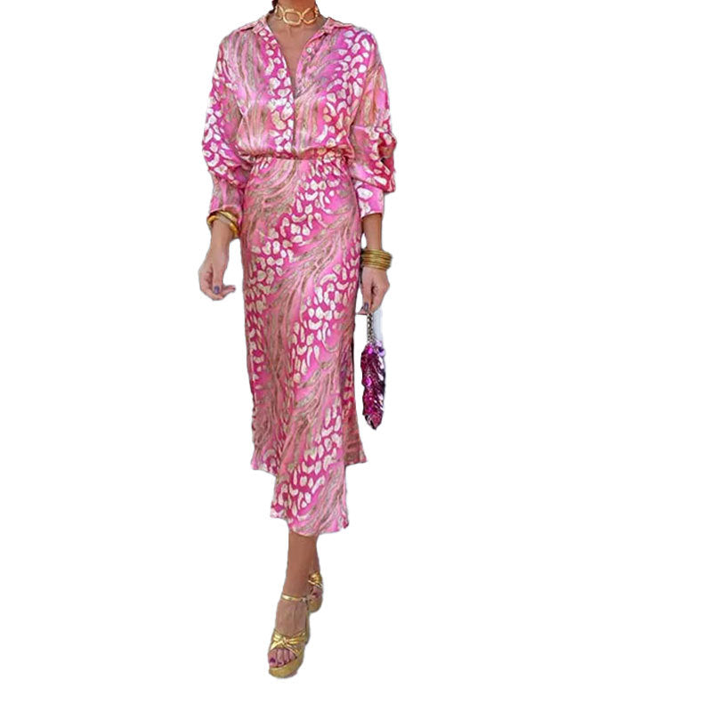 Damen Elegantes Maxikleid mit schimmerndem Muster und Raffungen Drune