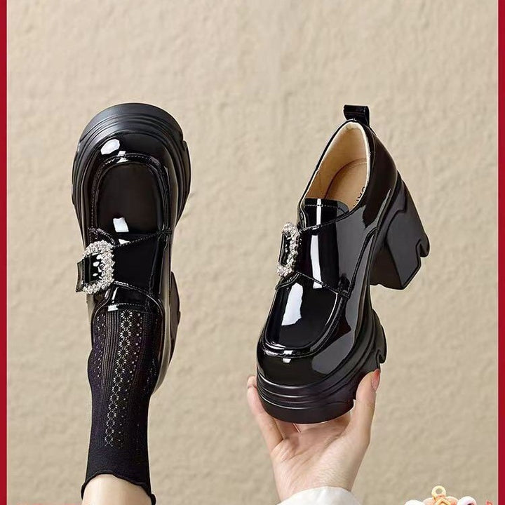 Damen Modische und elegante Lacklederschuhe mit Blockabsatz Drune
