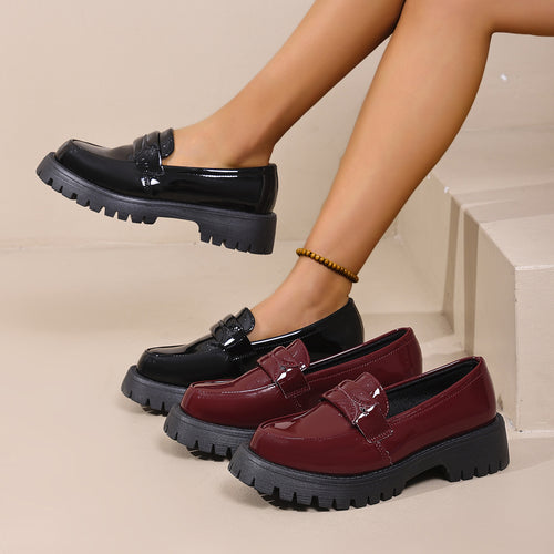 Damen Chunky Loafers mit glänzendem Obermaterial und rutschfester Sohle Drune