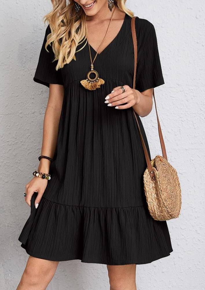 Damen nan Crinkle-Sommerkleid mit V-Ausschnitt, Empirenaht und Volant-Saum Drune