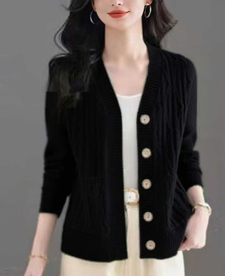 Damen Strickjacke mit feinem Zopfmuster und praktischen Taschen Drune