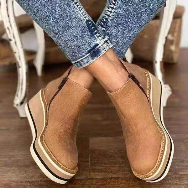 Damen nan Keilabsatz-Stiefelette mit verstecktem Plateau und elastischen Einstiegsleisten Drune