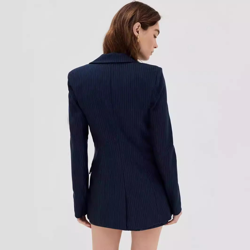Damen Mini‑Blazerkleid im Nadelstreifen‑Tailoring mit tiefem Schalkragen Drune