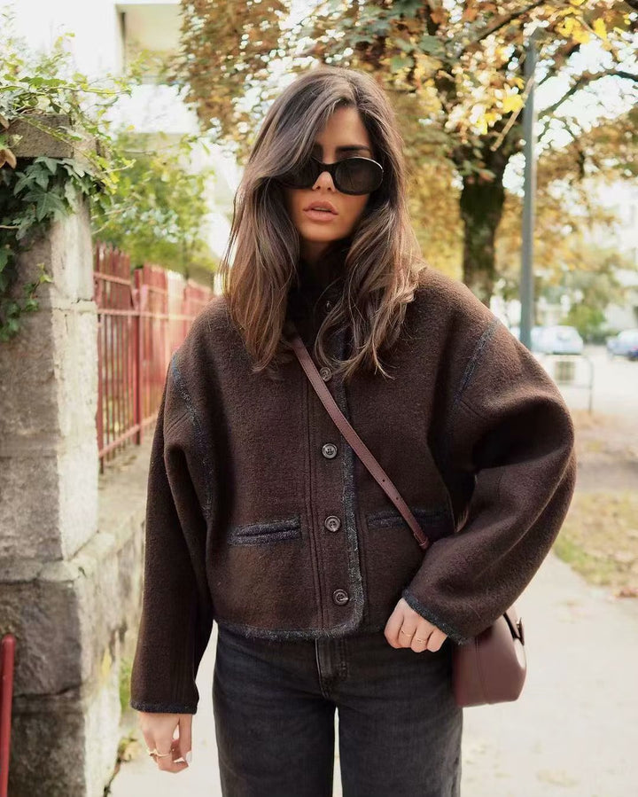 Damen Modische Jacke mit eleganten Knopfdetails und Kontrastnähten Drune