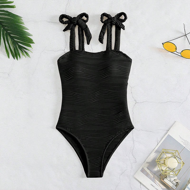 Damen Einteiler Badeanzug mit eleganter Raffung Drune