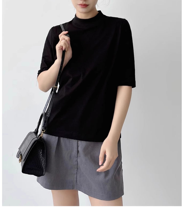 Damen Kurzarm-Top mit Stehkragen und leichter Boxy-Silhouette Drune