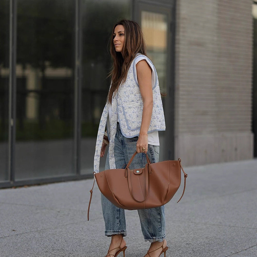 Damen Geräumiger Leder-Shopper mit geschwungener Silhouette und Magnetverschluss Drune