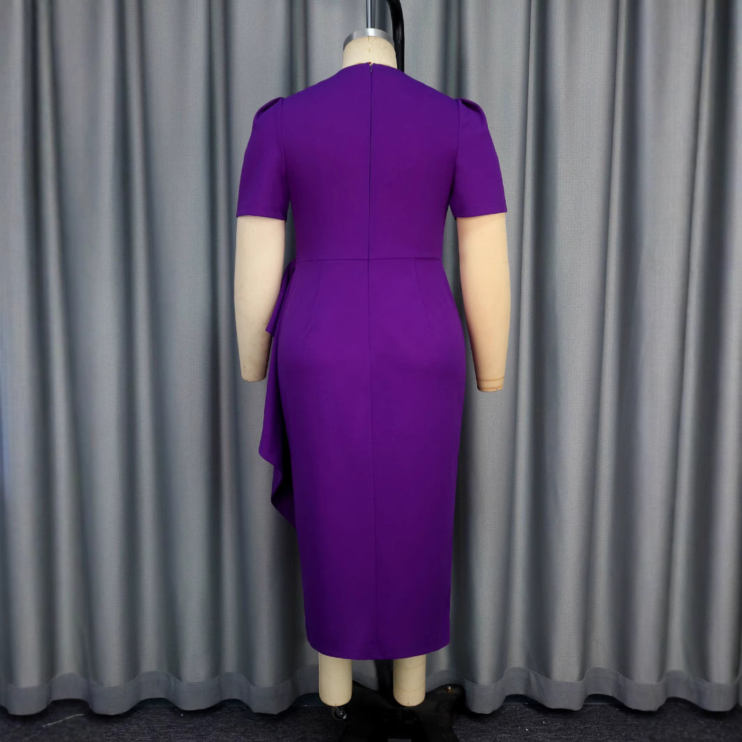 Damen Elegantes Maxikleid mit exquisiter Drapierung und floralen Akzenten Drune