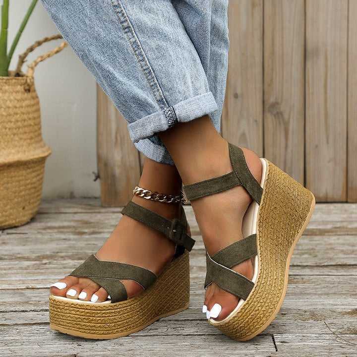 Damen Keil-Sandalen mit modischem Überkreuzriemen und rutschfester Sohle Drune