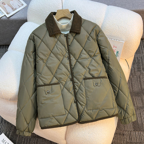 Damen Kurz geschnittene gesteppte Jacke mit Diamantsteppung, Cordkragen und Pattentaschen Drune