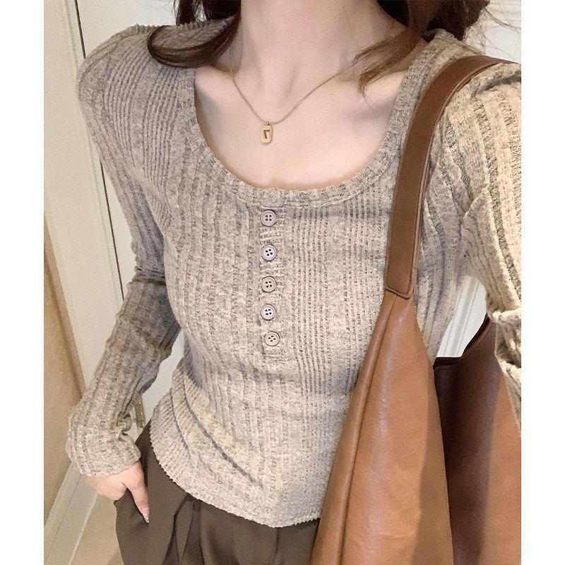 Damen figurbetonter Langarm-Pullover mit Knopfdetails Drune
