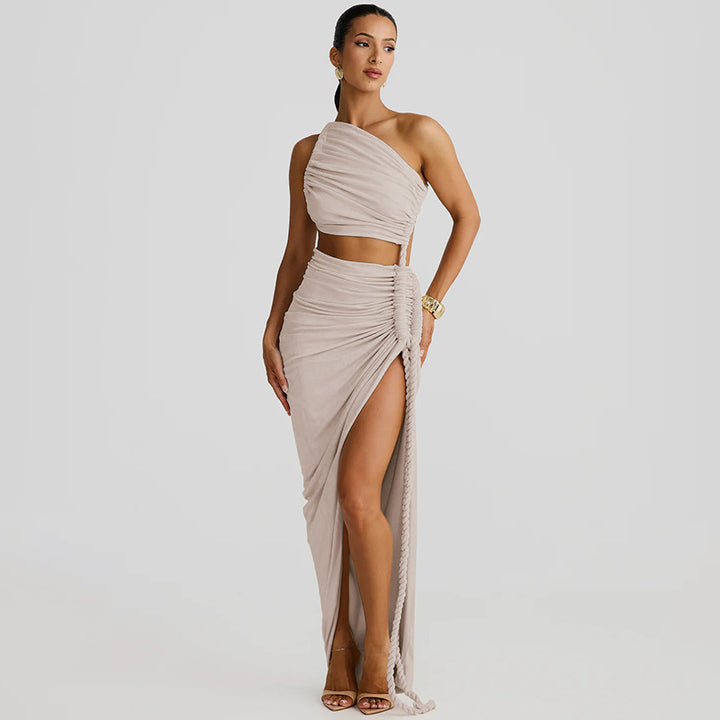 Damen Elegantes, einseitiges Maxikleid mit raffinierten Drapierungen Drune