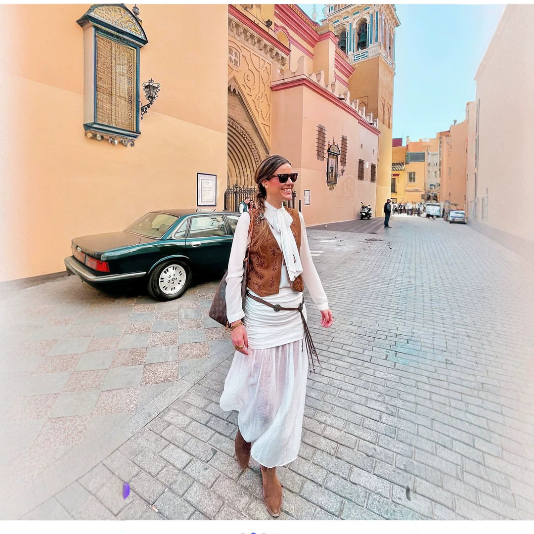 Damen Bestickte Wildlederoptik‑Weste mit Bindeband und V‑Ausschnitt Drune