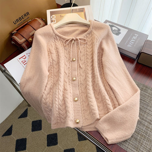 Damen Strickjacke mit Zopfmuster und dekorativen Knopfdetails Drune