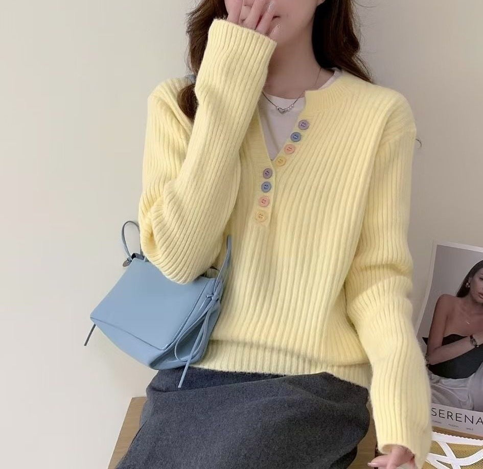 Damen Kuschel-Pullover mit Knopfleiste und Rundhalsausschnitt Drune