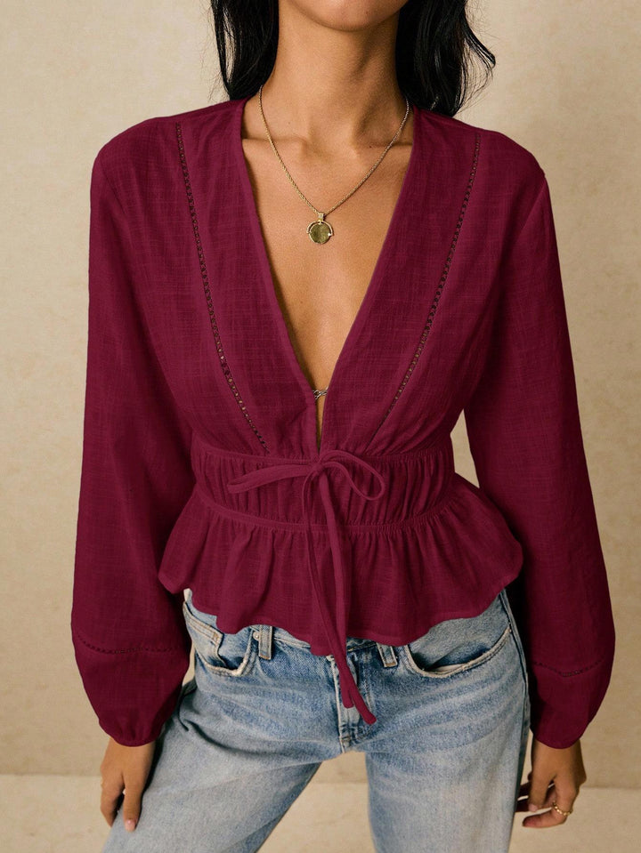 Damen Bluse mit tiefem V‑Ausschnitt, Kordel‑Taillenband und Volant Drune