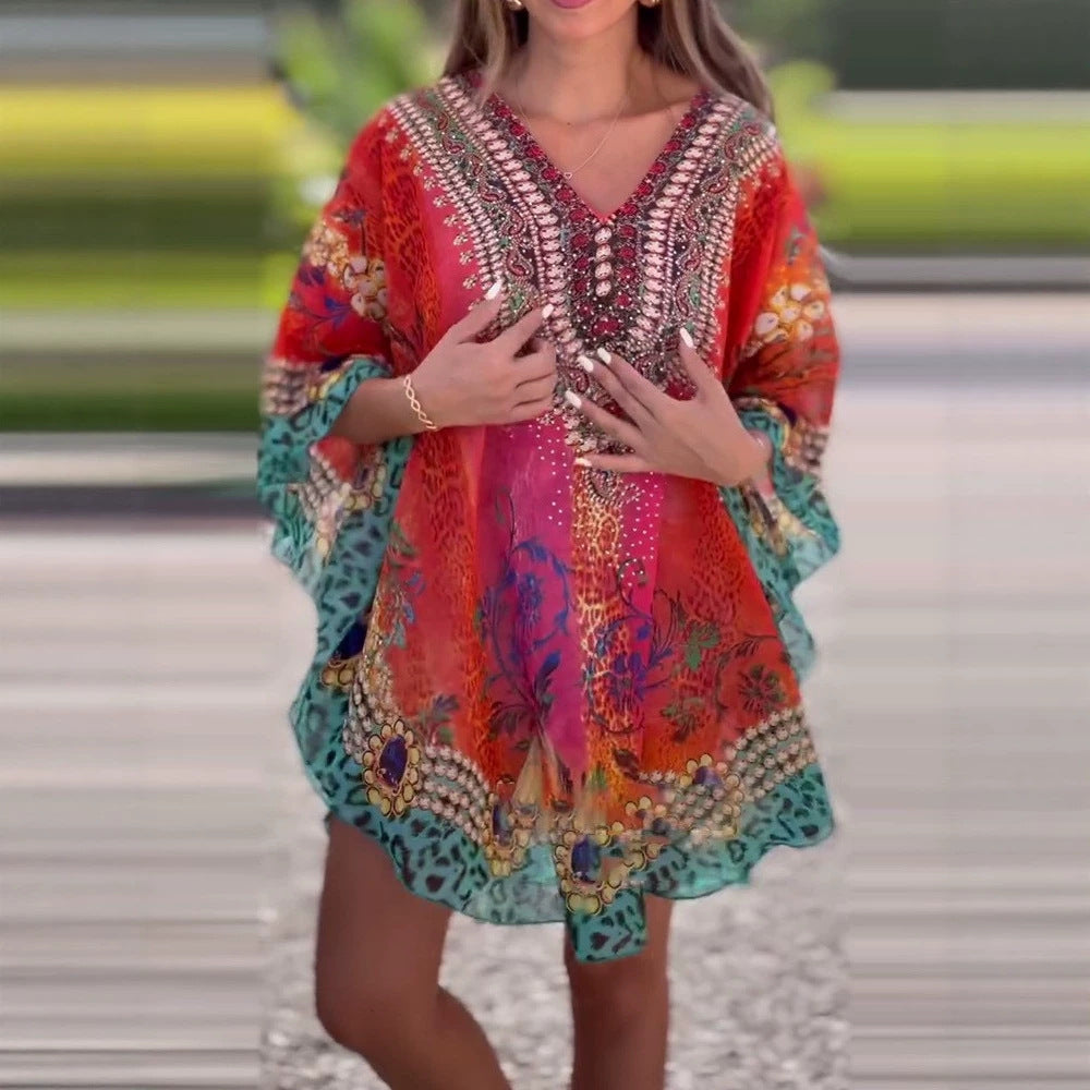 Damen nan kurzes Tunika-Kaftan mit verziertem V-Ausschnitt und floral-animalischer Bordüre Drune