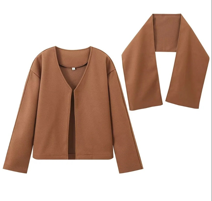 Damen Oversized Jacke mit elegantem Schnitt und passendem Schal Drune
