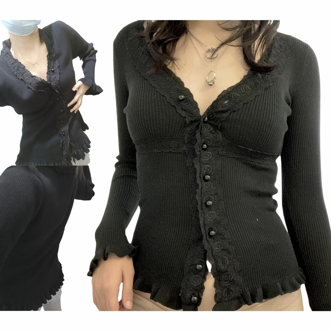 Damen Strickoberteil mit romantischem Spitzenbesatz und Rüschendetails Drune
