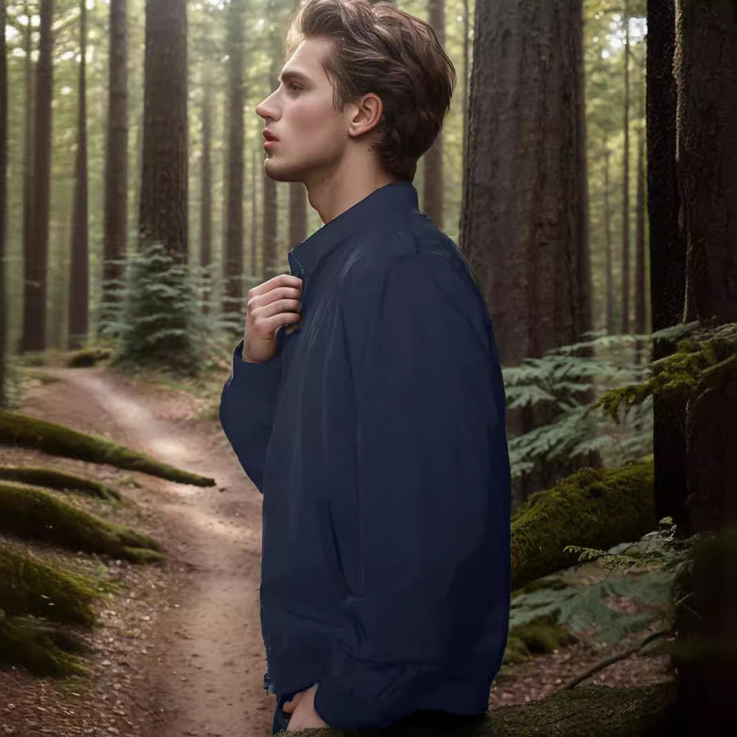 Herren leichte Übergangsjacke mit hochgeschlossenem Kragen und seitlichen Taschen Drune