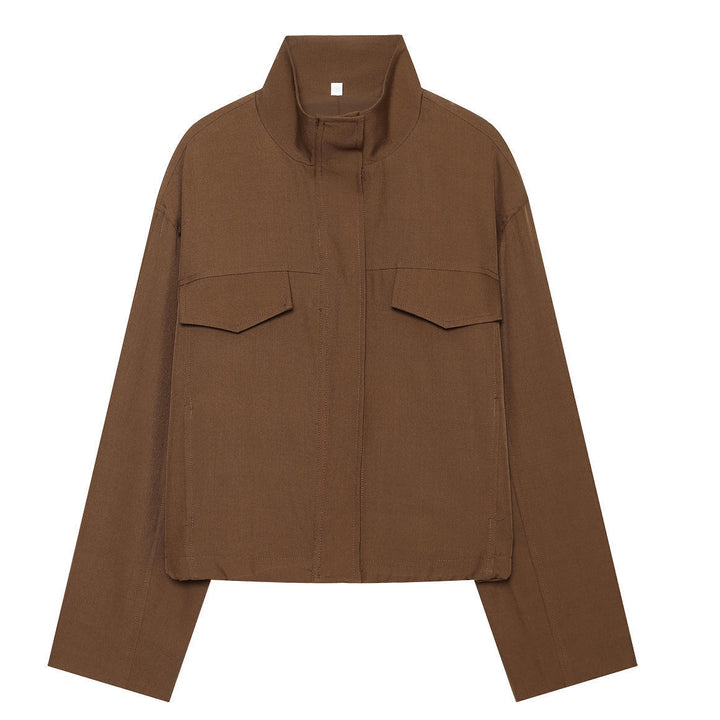 Damen Kurze Boxy‑Fieldjacke im Worker‑Look mit hohem Stehkragen und Pattentaschen Drune