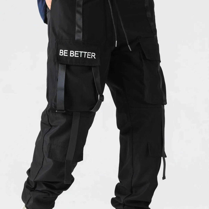 Herren Utility-Cargohose im Joggerstil mit Multifachtaschen, Ziergurten & Kordelbund Drune