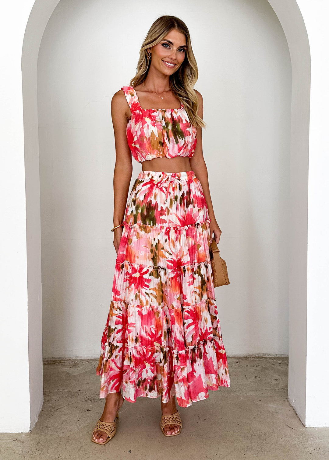 Damen Maxikleid mit luftiger Bluse und voluminösem Rock Drune