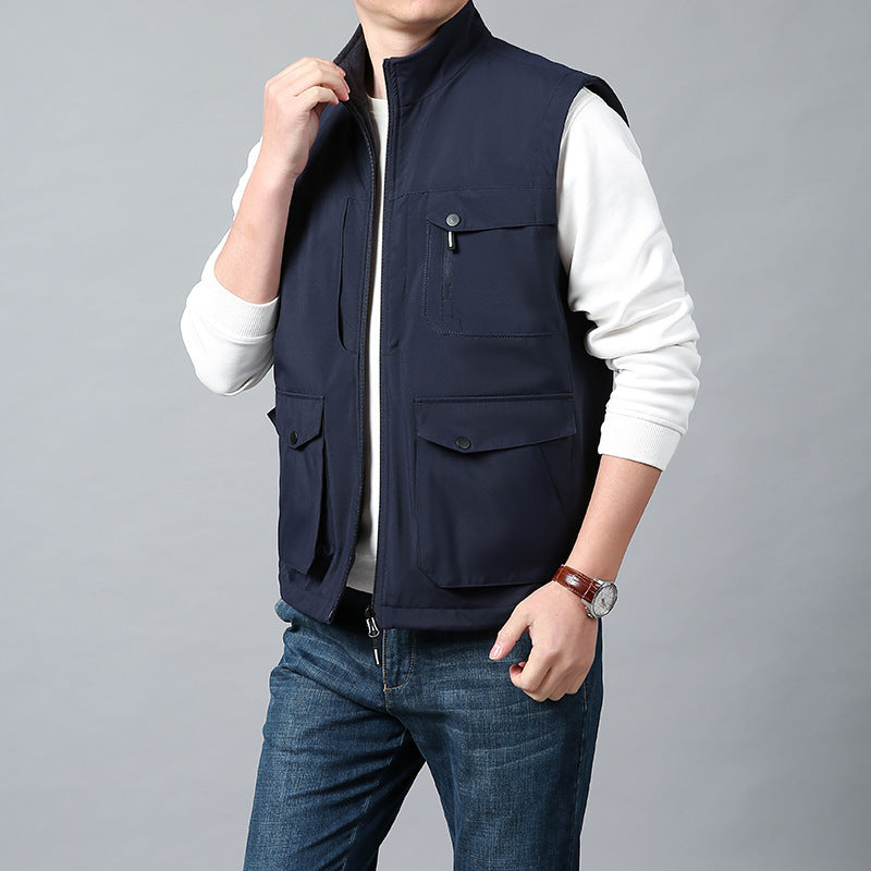 Herren Funktionsweste im urbanen Utility‑Stil mit Organizer‑Taschen und Stehkragen Drune