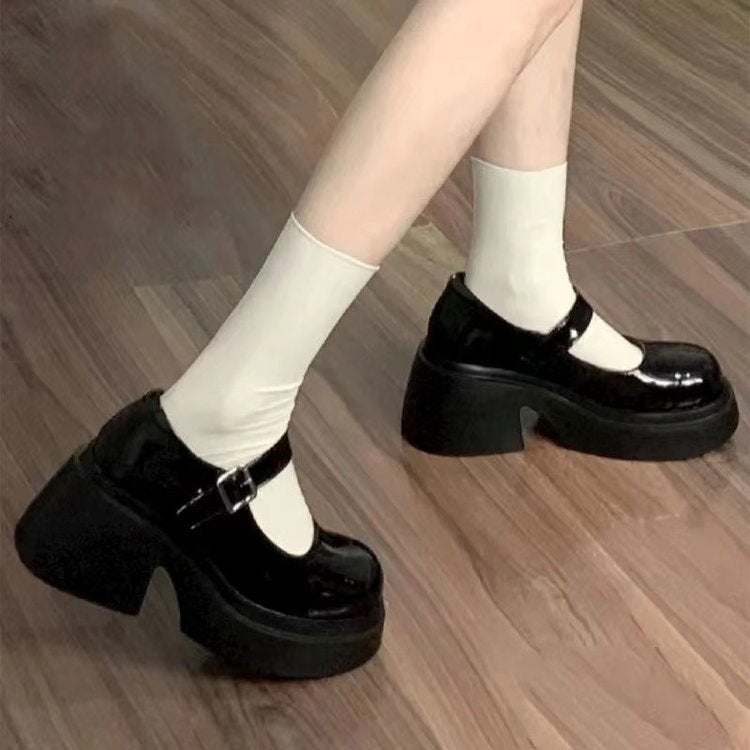 Damen Mary Jane Schuhe mit klobigem Absatz und dekorativem Riemchen Drune