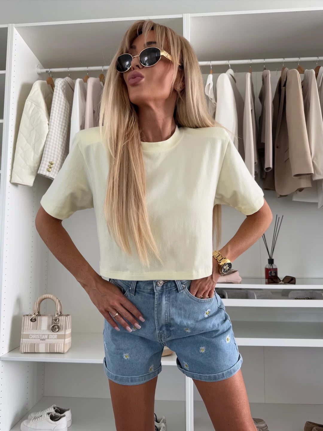 Damen Cropped T-Shirt im auffälligen Leopardenmuster
