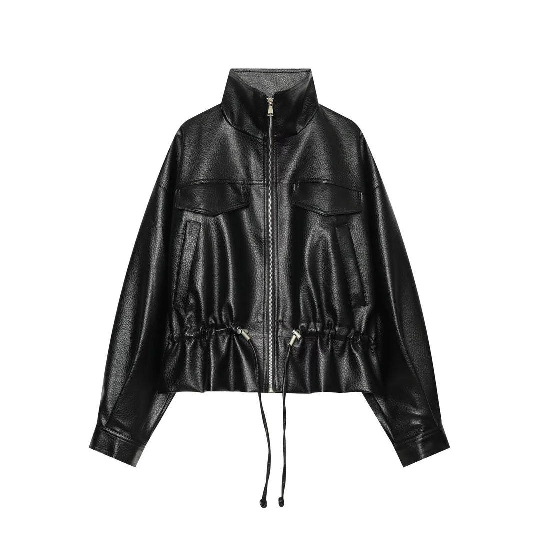 Damen Cropped Kunstlederblouson mit hohem Stehkragen, Pattentaschen und Tunnelzug Drune