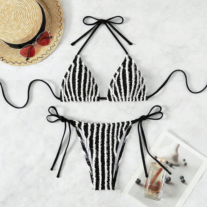 Damen Triangel-Bikini mit auffälligem Streifenmuster Drune