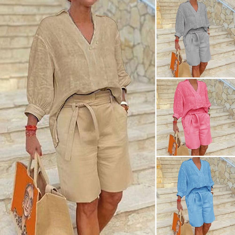 Damen lässiges Sommer-Outfit mit weitem Oberteil und Shorts Drune