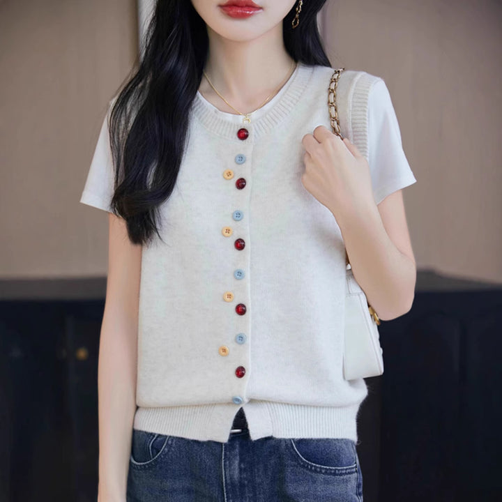 Damen Strickweste mit bunten Knopfdetails und feinem Material Drune