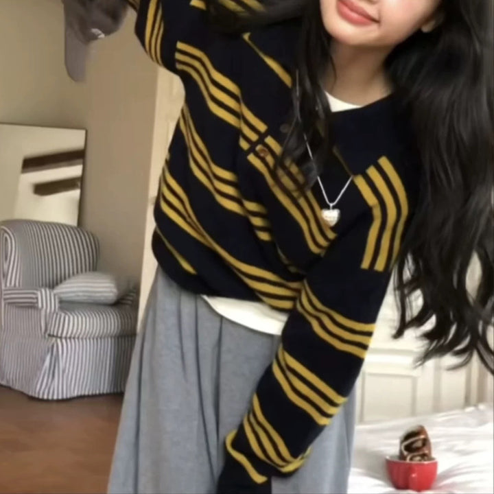 Damen Gemütlicher Strickpullover mit hochwertigen Knöpfen und modischem Streifenmuster Drune