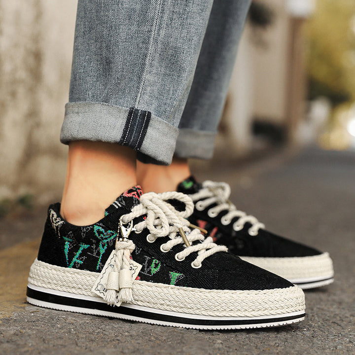 Damen Plateau-Espadrille-Sneaker mit besticktem Canvas, Quastenanhänger und geflochtener Bastsohle Drune