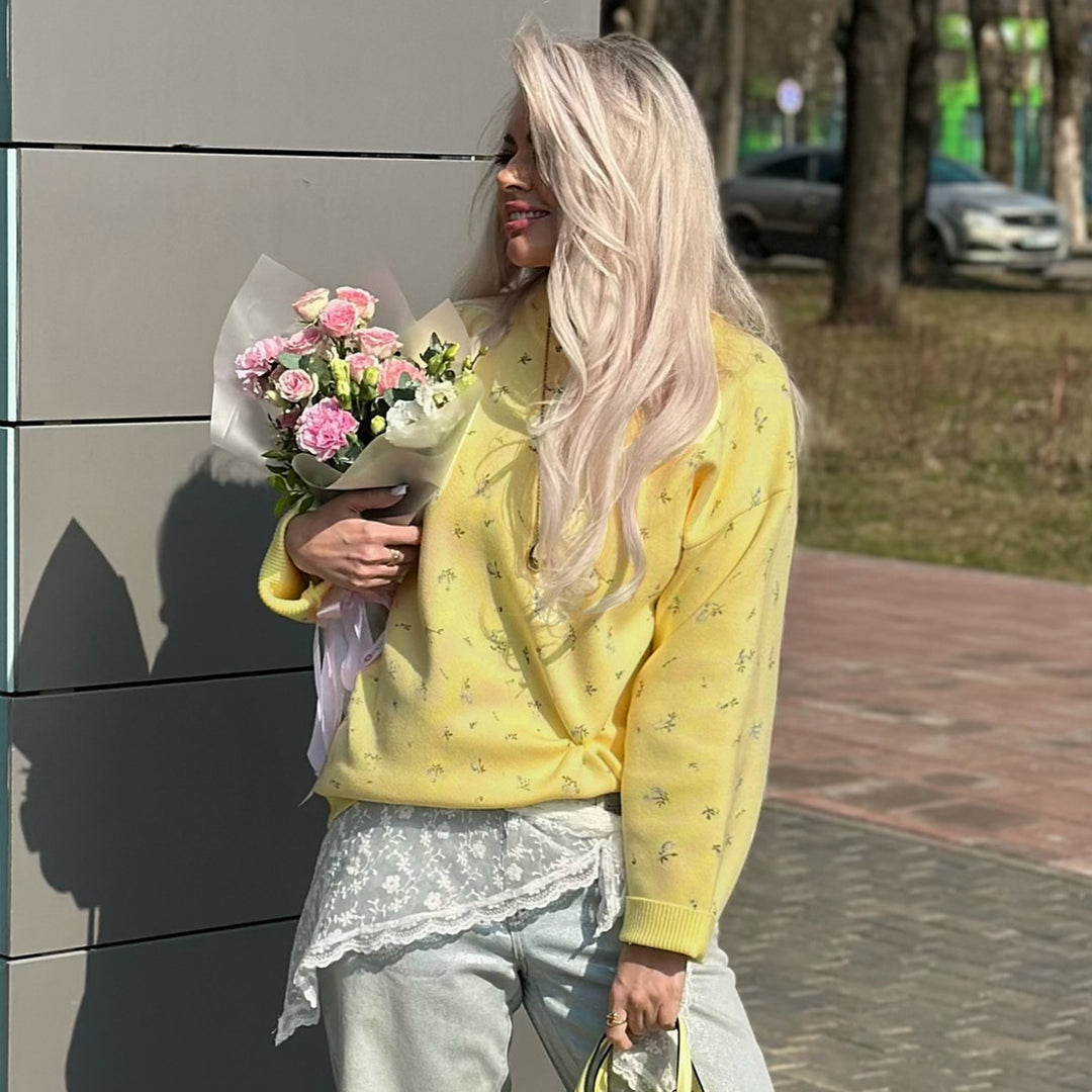 Damen Komfortabler und eleganter Strickpullover mit floralen Details Drune