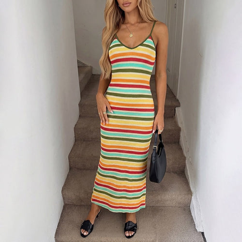 Damen Strick-Kleid im lässigen Streifenmuster mit schmalen Spaghetti-Trägern Drune