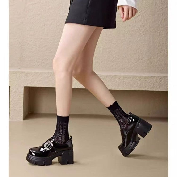 Damen Modische und elegante Lacklederschuhe mit Blockabsatz Drune
