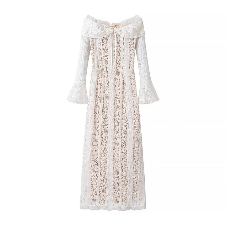 Damen nan Spitzenmaxikleid mit Carmen-Ausschnitt, durchscheinender Spitze, figurumspielender Innenlage und Glockenärmeln Drune