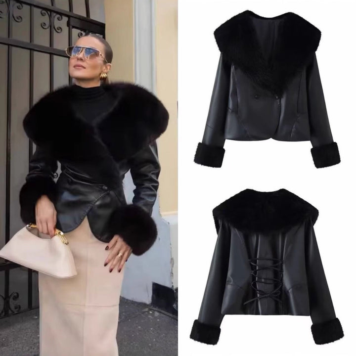 Damen Kurzjacke aus Kunstleder mit voluminösem Faux-Fur-Kragen und Fellmanschetten Drune