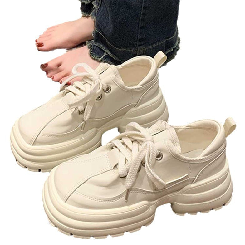 Damen Sneakers mit futuristischem Design und dämpfender Komfortsohle Drune