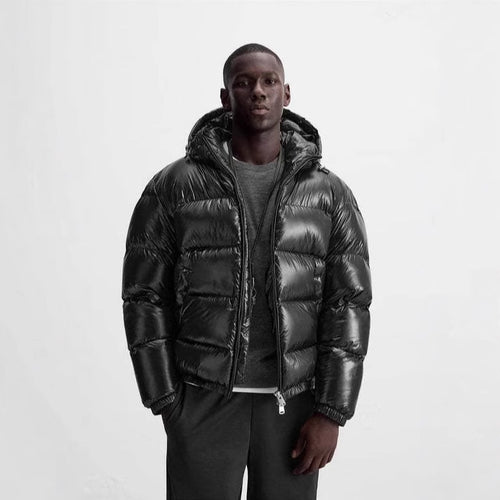 Damen nan glänzende Steppjacke mit Kapuze wattierter Thermofüllung und geradem Komfortschnitt Drune