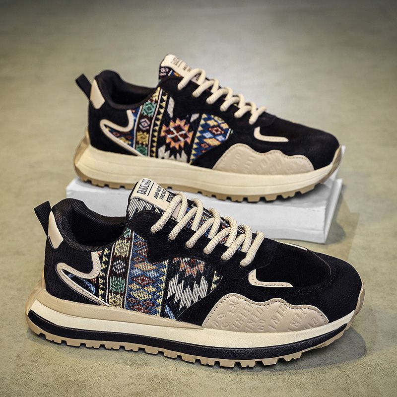 Damen Sportliche Sneaker mit einzigartigem textilem Design und dämpfender Sohle Drune