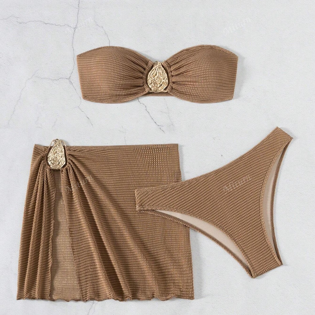 Damen Bikini-Set mit verziertem Wickelrock und elegantem Bandeau-Oberteil Drune