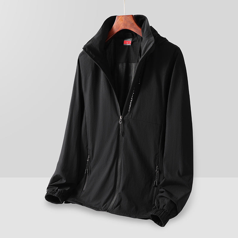 Herren Leichte atmungsaktive Kapuzen-Windjacke mit Mesh-Futter, Reißverschlusstaschen und elastischen Bündchen Drune