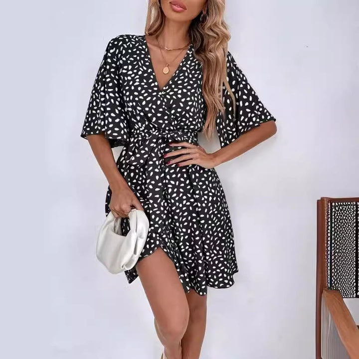 Damen Wickelkleid mit weitem Schnitt und schmalem Taillengürtel Drune