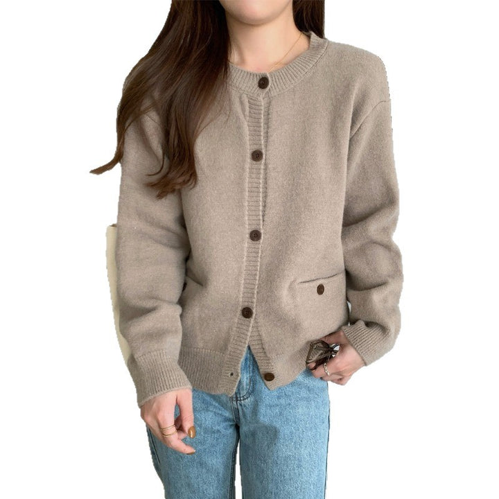 Damen gemütliche Strickjacke mit charakteristischen Knopfdetails Drune